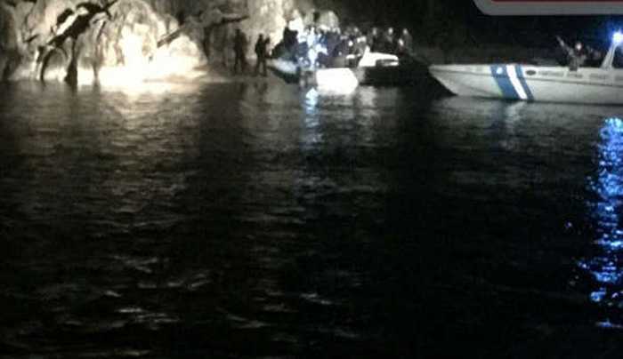 ΒΙΝΤΕΟ-ΝΤΟΚΟΥΜΕΝΤΟ: Έπιασαν Αλβανό στην Πλαταριάς Θεσπρωτίας που προσπάθησε να φέρει στην Ελλάδα 424 κιλά κάνναβης