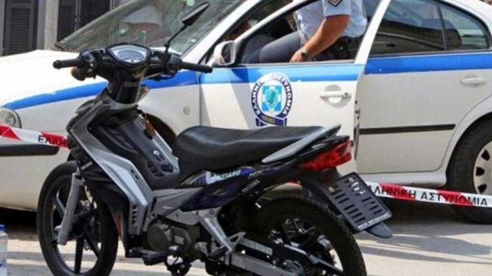 43χρονος έκλεψε μηχανάκι στους Χαλκιάδες Άρτας !!