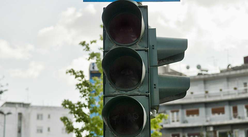 Άρτα: Διακοπή λειτουργίας φωτεινών σηματοδοτών κατά μήκος της Περιφερειακής οδού λόγω εργασιών