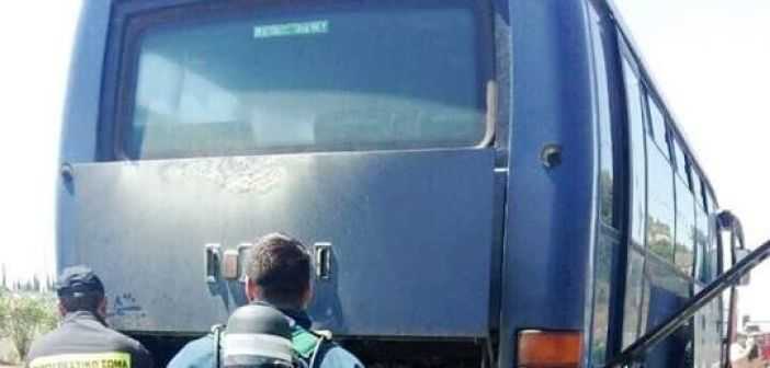 Φωτιά σε λεωφορείο της Αστυνομίας που κατευθύνονταν στα Γιάννενα στην Ιόνια Οδό!!