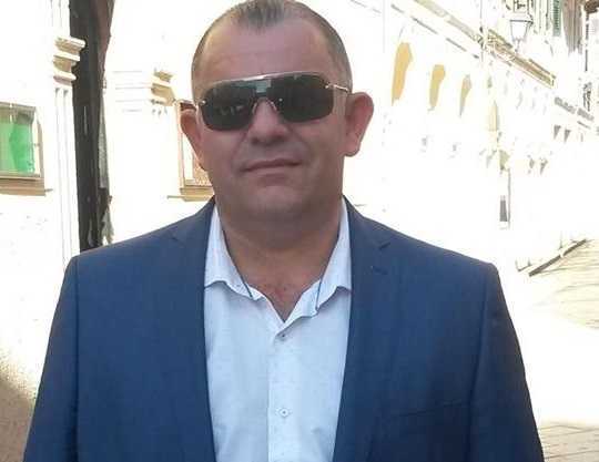 O επιχειρηματίας Φάνης Κωστάρης δηλώνει έτοιμος να διεκδικήσει την προεδρία της τοπικής κοινότητας Σπαθαραιων!