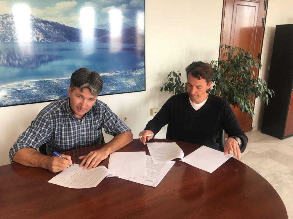 Δήμος Ζηρού: Υπεγράφη η σύμβαση για την κατασκευή του δικτύου αποχέτευσης στο Θεσπρωτικό