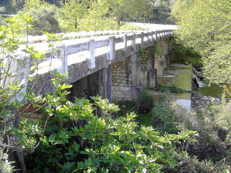 Η γέφυρα του Κάκαβου μεταξύ Καναλακίου και Σκεπαστού (Του Ζάκα Γρηγόρη)