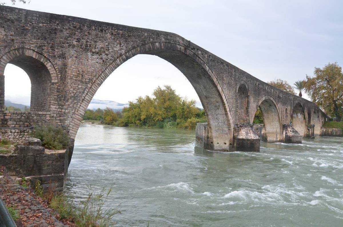Προχωρά από το ΙΓΜΕ η καταγραφή των προβλημάτων των Πέτρινων Γεφυριών της Ηπείρου και η “χαρτογράφηση” υδρευτικών ζητημάτων στους ορεινούς Δήμους της περιοχής