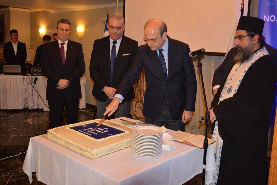 Με μηνύματα νίκης η κοπή της πίτας της ΝΟΔΕ Πέβεζας – Παρουσία του Αντιπροέδρου της Ν.Δ. Κωστή Χατζηδάκη