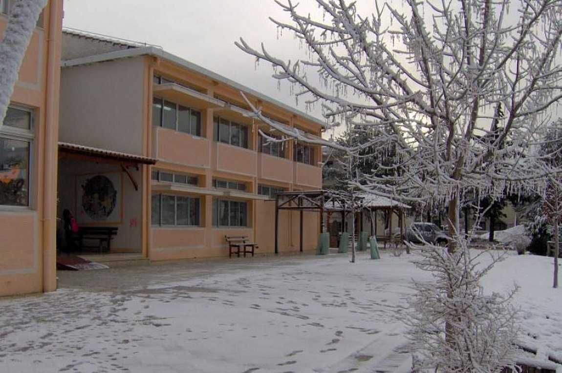 ΔΗΜΟΣ ΑΡΤΑΣ-Κλειστά και αύριο τα σχολεία σε Αμμότοπο, Κορφοβούνι, Ροδαυγή λόγω της κακοκαιρίας