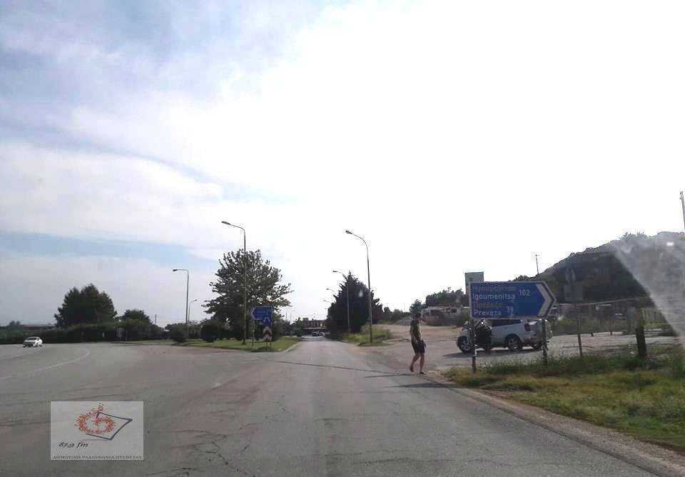 Οι έντονες βροχοπτώσεις και ο παγετός…. “ξέβαψαν” τις διαγραμμίσεις από τις Εθνικές Οδούς της Πρέβεζας