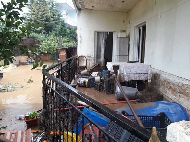 Πρέβεζα: Ξεκίνησε η χορήγηση του επιδόματος των 5 χιλιάδων ευρώ στους πλημμυροπαθείς!!