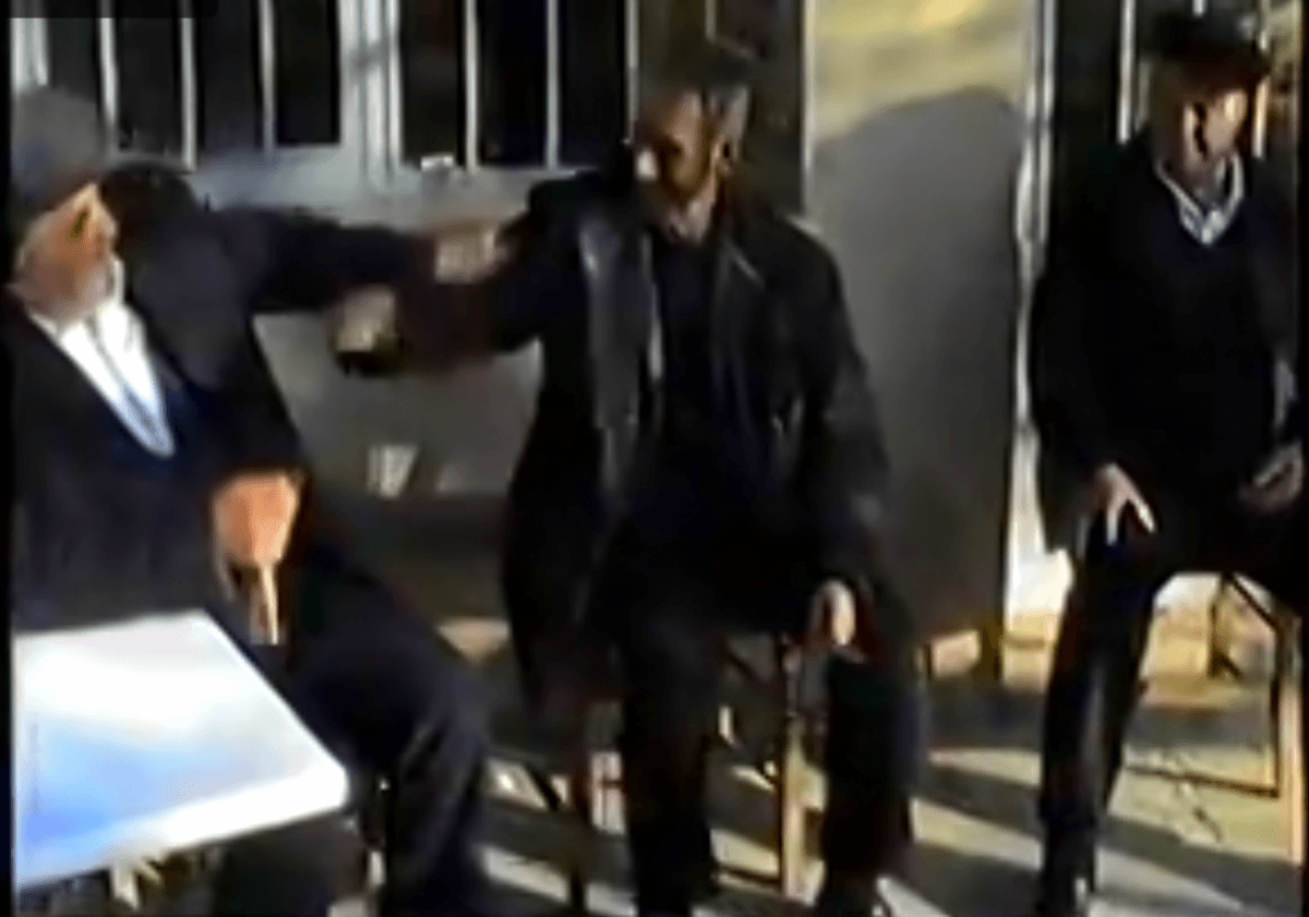 Retro Νο 2 -Tα καφενεία του Σταυροχωρίου και οι θαμώνες του πριν 28 χρόνια!!