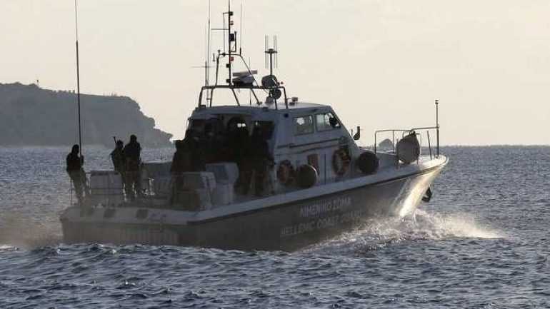 Επιχείρηση του λιμενικού στα Σύβοτα για τη μεταφορά τραυματισμένου ψαρά,που βούλιαξε το σκάφος του!!!