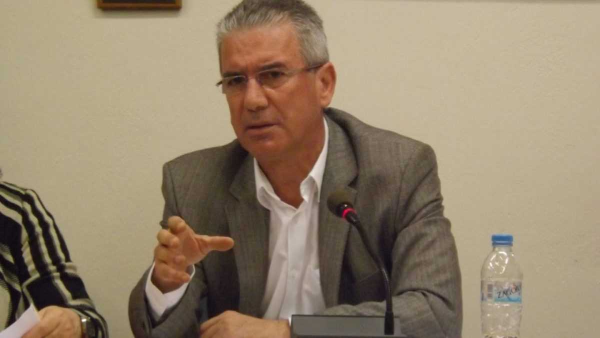 Ατυχής έως χυδαία η άποψη του κ. Στράτου Ιωάννου για τον κ. Σπύρο Ριζόπουλο…