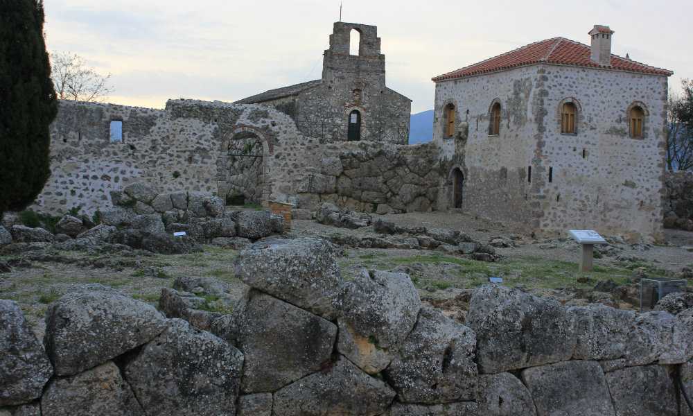 10 θέσεις ημερήσιων φυλάκων στην Εφορεία Αρχαιοτήτων Πρέβεζας