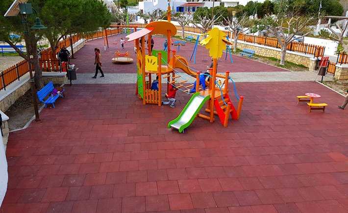 209.000 ευρώ στον Δήμο Πρέβεζας για την αναβάθμιση των παιδικών χαρών