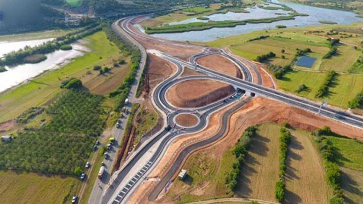 Δρομολογείται η ολοκλήρωση του οδικού άξονα της Αμβρακίας Οδού, ενώ αναμένεται και η παράδοση των πρώτων 15 χιλιομέτρων από Άκτιο μέχρι Βόνιτσα