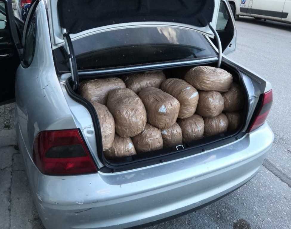 49χρονος αλλοδαπός μετέφερε128 κιλά κάνναβη! Συνελήφθη στο Μαυρονέρι Θεσπρωτίας!