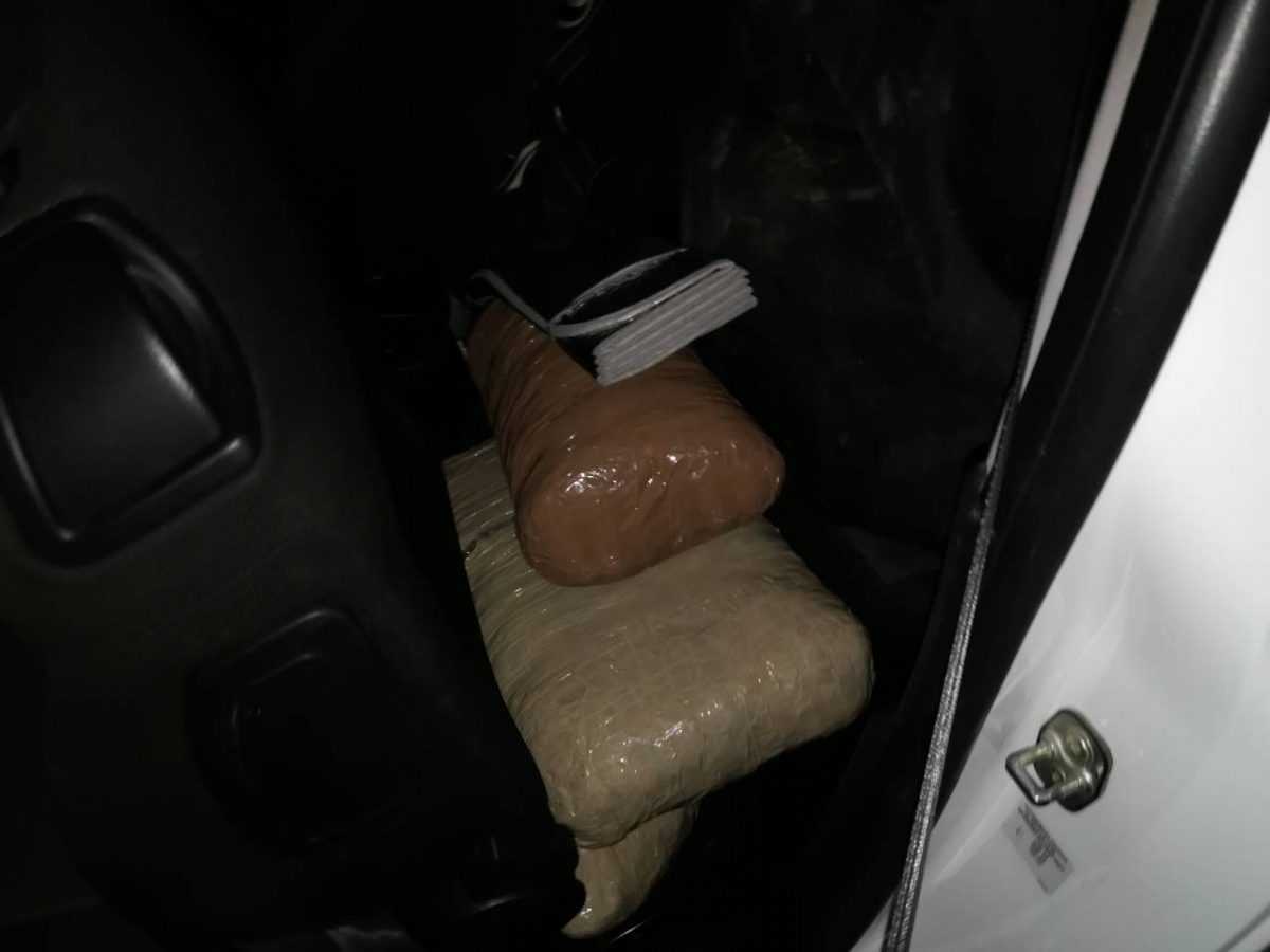 Αλβανοί μετέφεραν στην Δροσοπηγή Ιωαννίνων πάνω από 68 κιλά κάνναβη!