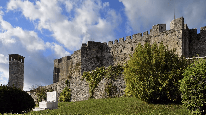 Κάστρο Άρτας –  Το αντιπροσωπευτικό δείγμα της κοσμικής αρχιτεκτονικής των βυζαντινών χρόνων (Βίντεο)