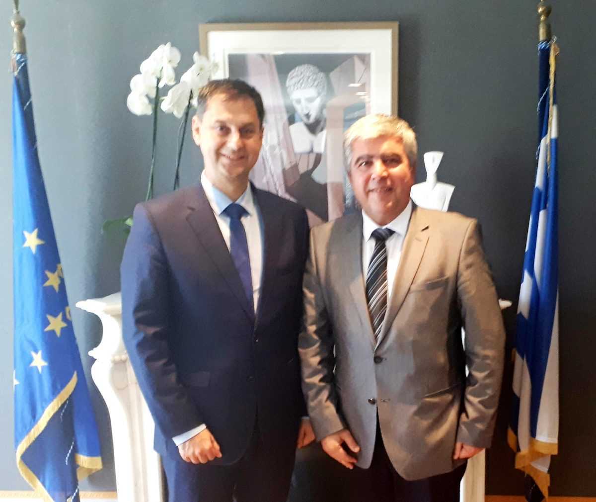 Συνάντηση με τον υπουργό Τουρισμού κ. Χάρη Θεοχάρη είχε ο Δήμαρχος Πρέβεζας