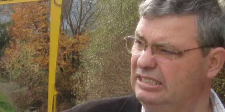 Συμφωνεί ο περιφερειάρχης, Αλέξανδρος Καχριμάνης στη δημιουργία Δομής Φιλοξενίας προσφύγων στο Χανόπουλο αφού δεν τους έχει δίπλα στο σπίτι του