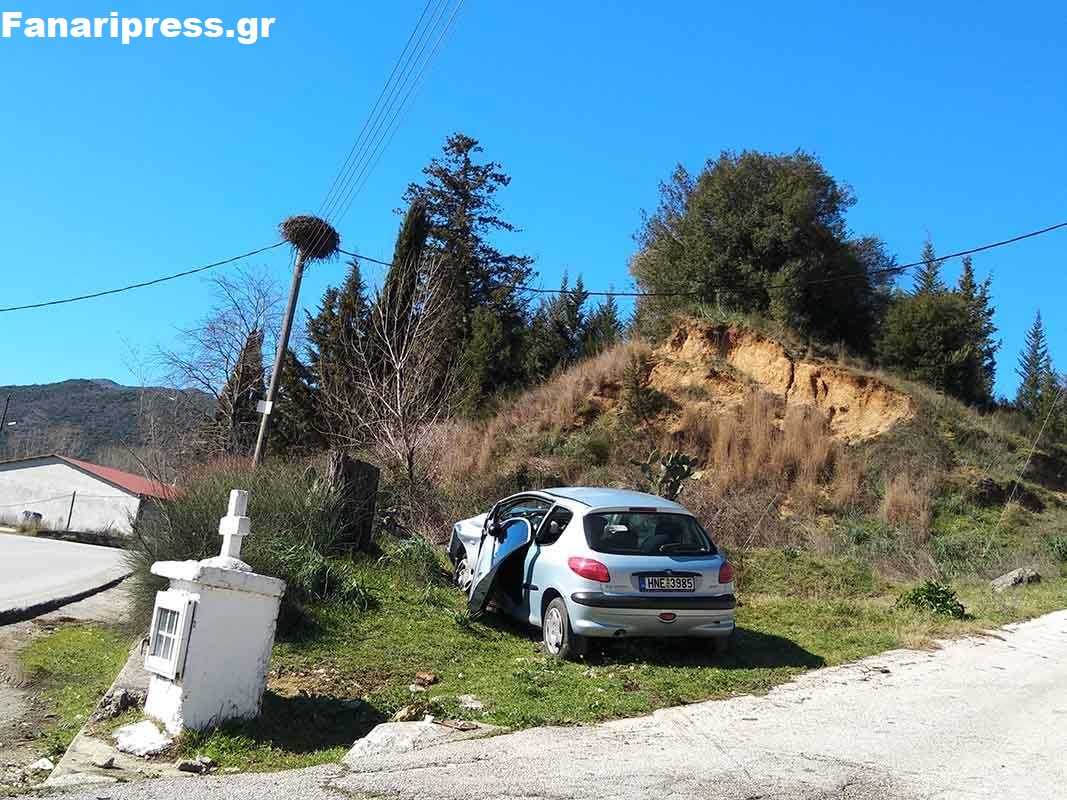 Τροχαίο ατύχημα με τραυματισμό του οδηγού στην Παραμυθιά