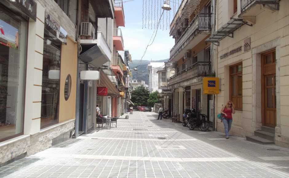 Κορονοϊός: Αραιώνει η κίνηση των πολιτών και η κυκλοφορία των οχημάτων στους δρόμους της Ηπείρου