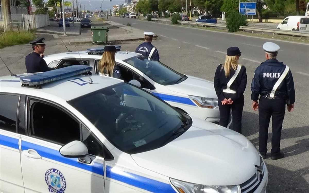 41 παραβάσεις στους δρόμους των Ιωαννίνων για χρήση κινητού και οδήγηση υπό την επήρεια αλκοόλ