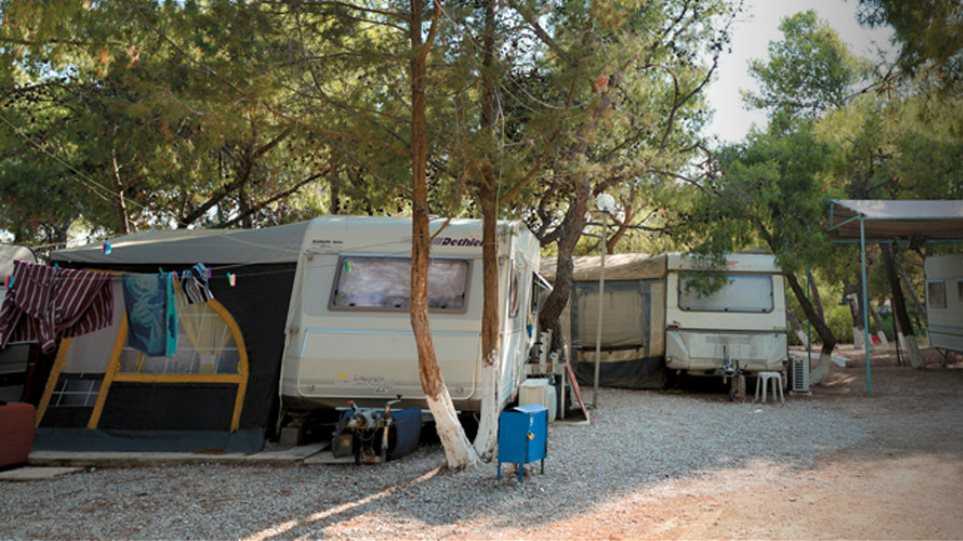 Είκοσι άτομα από διάφορες χώρες της Ευρώπης εξακολουθούν να φιλοξενούνται στο camping του Δήμου Ηγουμενίτσας, στο Δρέπανο.