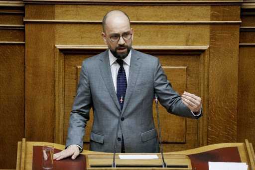 Συνάντηση Κώστα Μπάρκα με τον Δήμαρχο Πάργας Νίκο Ζαχαριά για την ανάγκη άμεσης λήψης μέτρων για την αποκατάσταση των ζημιών σε πολίτες και επιχειρήσεις από τον σεισμό της 21ης Μαρτίου.