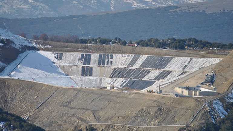 Στους ΧΥΤΑ του Ελληνικού και της Βλαχέρνας 1500 τόνοι απορριμμάτων από τους Παξούς