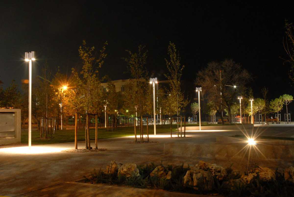 Την ένταξη του έργου ενεργειακής αναβάθμισης του οδικού και αστικού φωτισμού του Δήμου Πρέβεζας αποφάσισε η Οικονομική Επιτροπή της Περιφέρειας Ηπείρου
