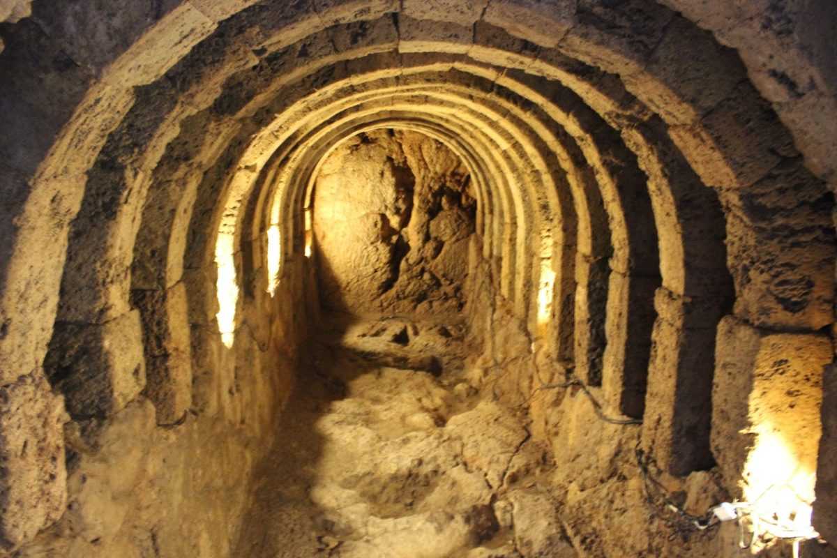 Συνεχίζει να είναι πρώτο σε επισκεψιμότητα το Νεκρομαντείο του Αχέροντα 