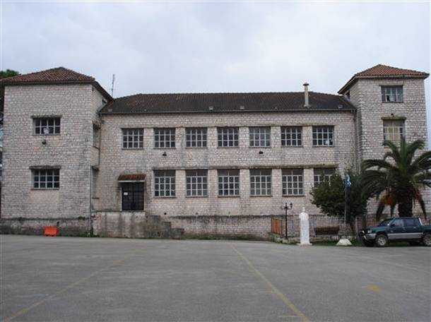 Σε εστία πολιτισμού μετατρέπεται το σχολείο «Βούλγαρη» στην Παραμυθιά Θεσπρωτίας.