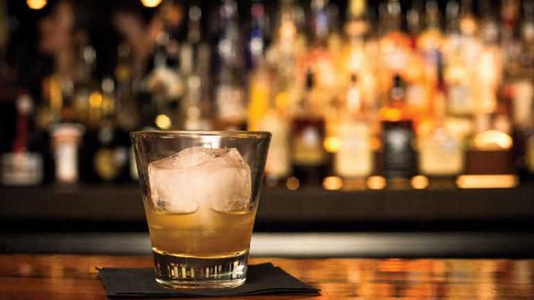 «Λουκέτο» και 10.000 πρόστιμο σε νυχτερινό μπαρ στην Πρέβεζα