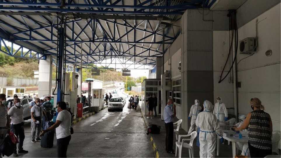 Ιωάννινα: Αυξημένη κίνηση τα τελευταία 24ωρα στην Κακαβιά – Η πανδημία καλπάζει στην Αλβανία