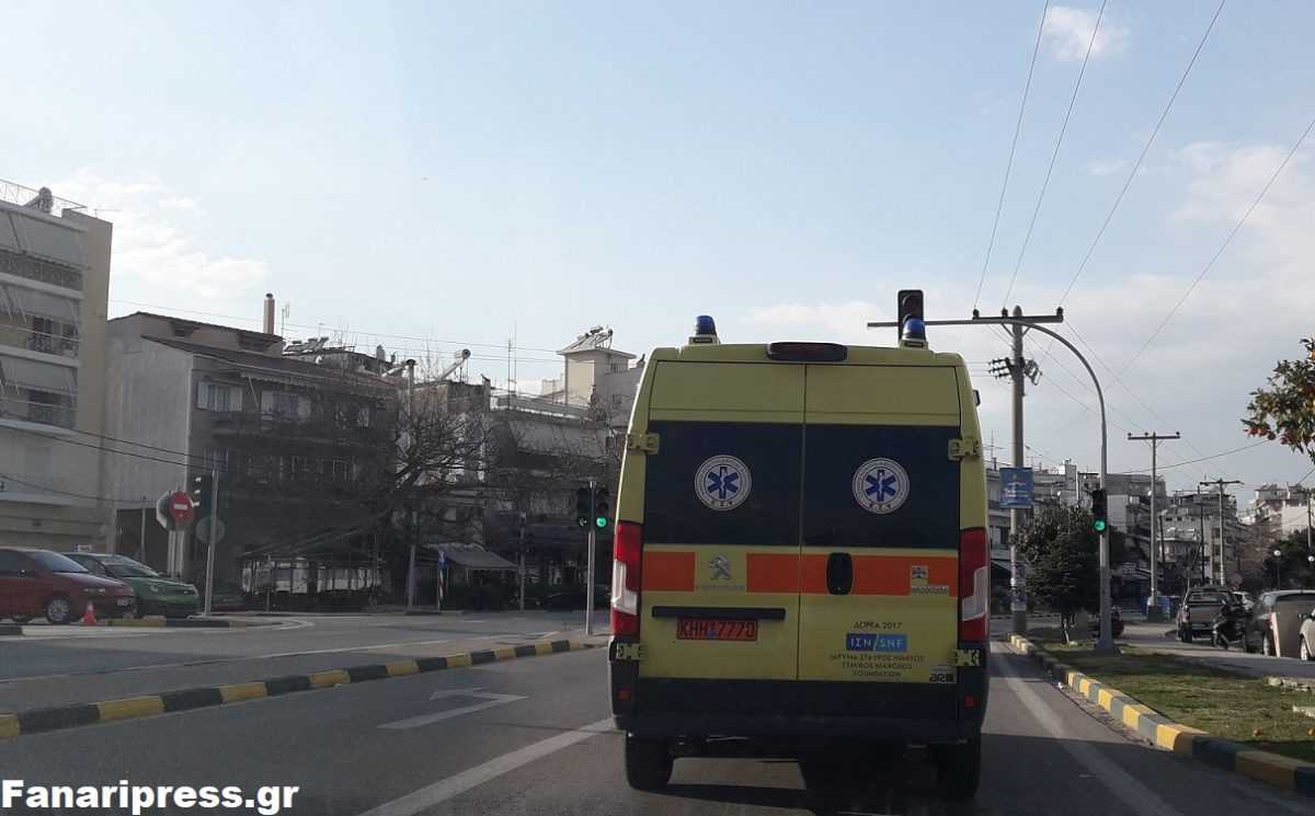 Άρτα: Οδηγός φορτηγού παρέσυρε πεζό στην Περιφερειακή Οδό και τον εγκατέλειψε