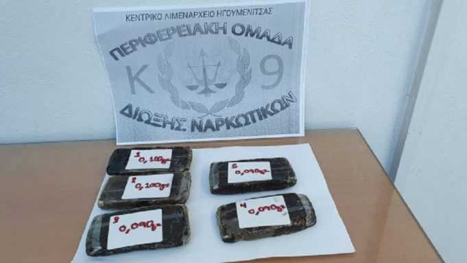 Σύλληψη δύο αλλοδαπών στο λιμάνι της Ηγουμενίτσας για μεταφορά επεξεργασμένης κάνναβης (σοκολάτα),