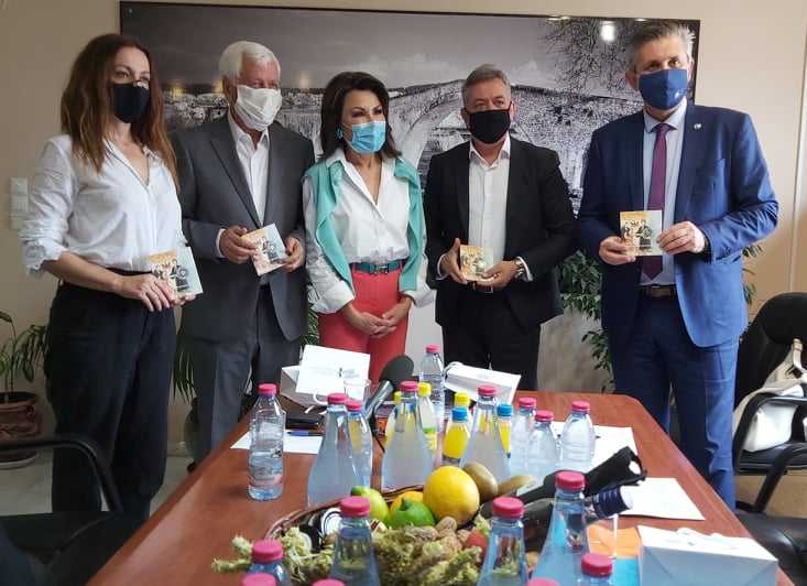 Συνάντηση Εργασίας με την Πρόεδρο της Επιτροπής «Ελλάδα 2021» στην Άρτα