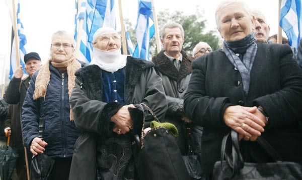 Στην Αλβανία πεθαμένοι οι Βορειοηπειρώτες στην Ελλάδα… ζωντανοί!