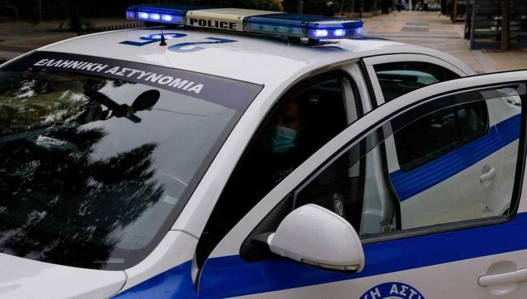 Θεσπρωτία: Συνελήφθη ανώμαλος που φωτογράφιζε ανήλικα κορίτσια