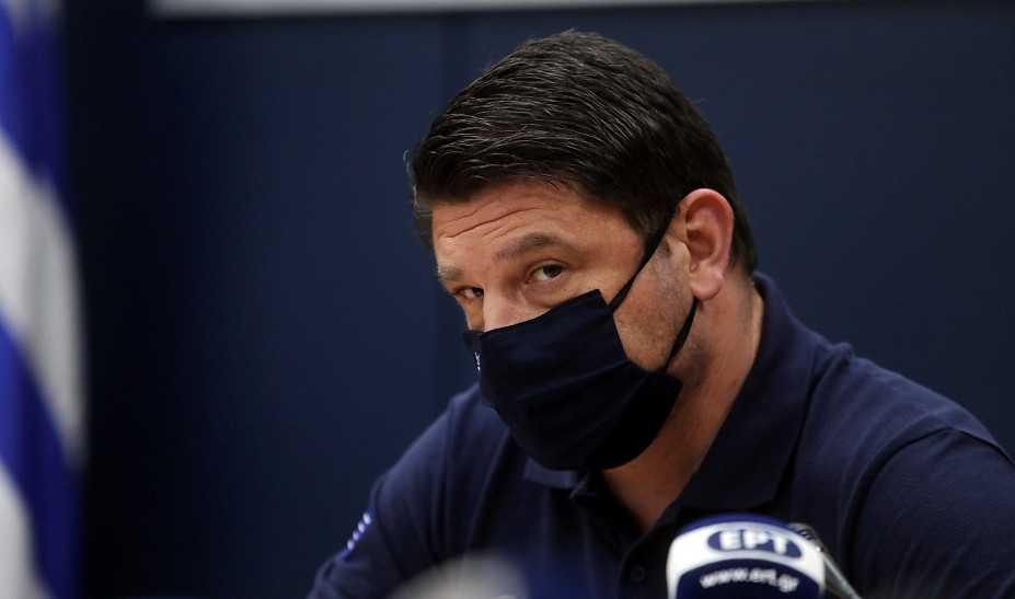 Κορωνοϊός- Χαρδαλιάς: «Καμπανάκι» για Θεσσαλονίκη, Ιωάννινα και Καστοριά