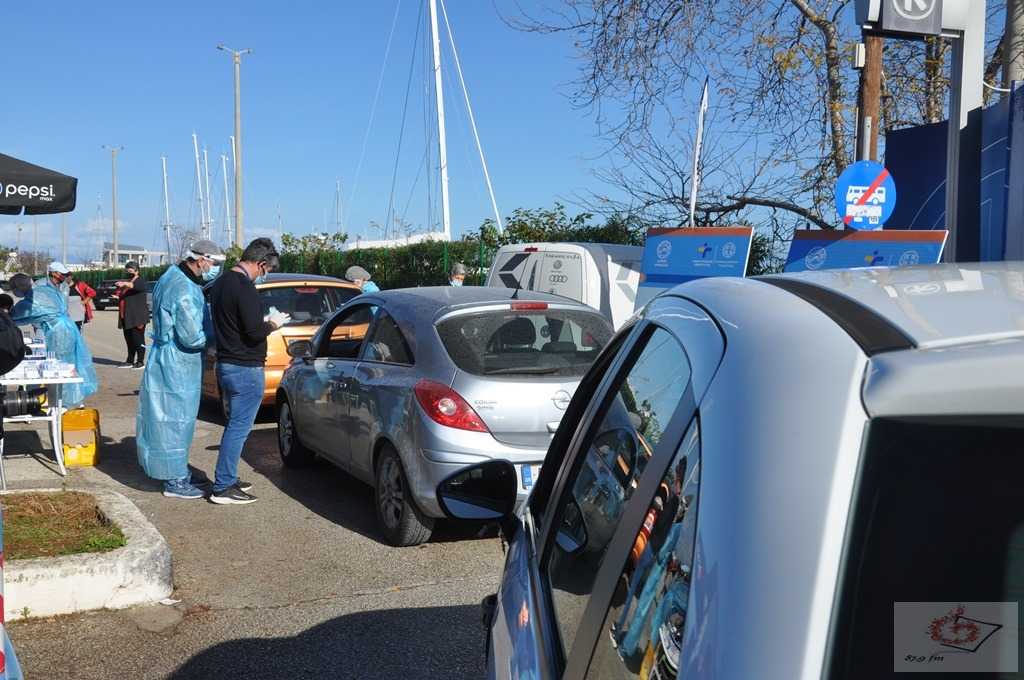 Αρνητικά όλα τα αποτελέσματα από τα  rapid test   που πραγματοποίησε ο ΕΟΔΥ στην Πρέβεζα μέσα από αυτοκίνητα (drive through)