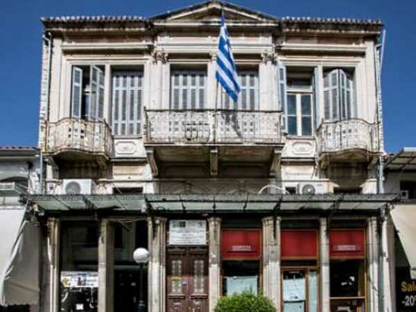 Ξεκίνησε η αναπαλαίωση του ιστορικού Δημαρχείου Άρτας