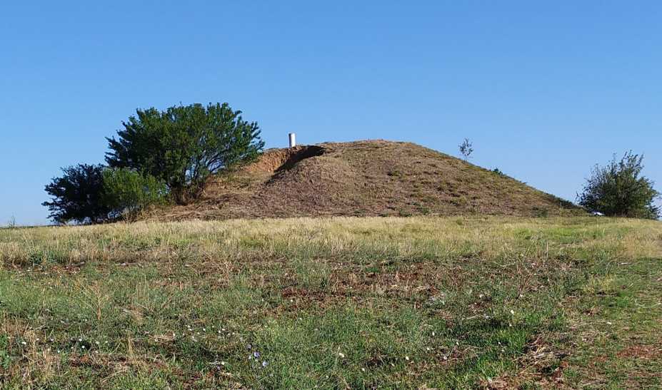 Ο άγνωστος ταφικός τύμβος Μεσιάς – Στο φως συλημένο ταφικό μνημείο!
