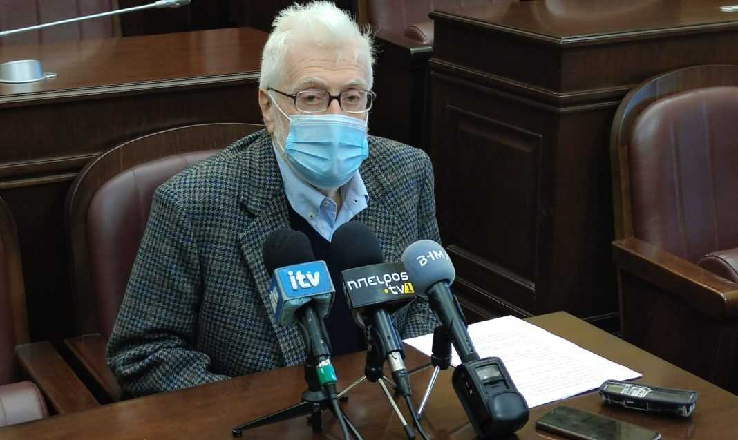 Δήμαρχος Ιωαννίνων: Έκκληση στους πολίτες για την αποφυγή νέων μέτρων