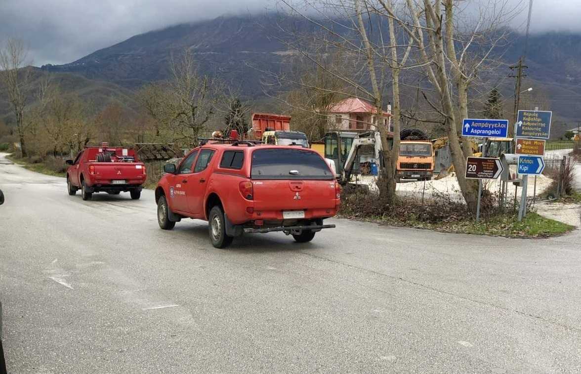 Ζαγόρι: Κανένα ίχνος από το διθέσιο εκπαιδευτικό αεροσκάφος – Οι έρευνες θα συνεχιστούν αύριο με το πρώτο φως της ημέρας.