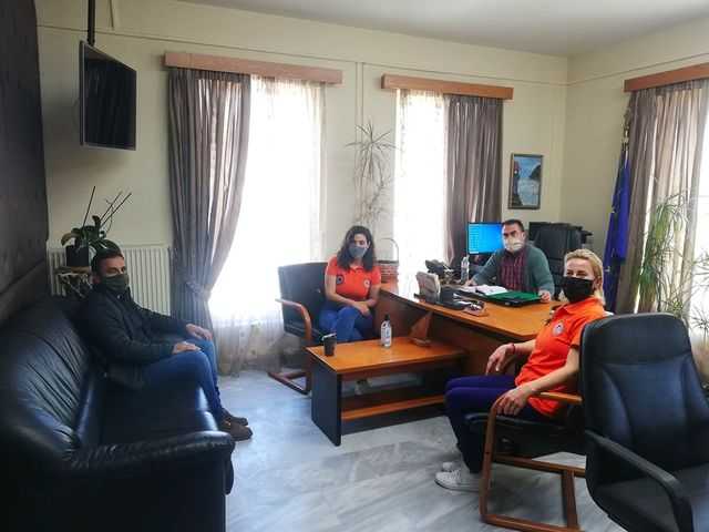 Συνάντηση με τον Δήμαρχο Πάργας κ. Ζαχαριά είχαν μέλη της Ε.Ε.Ε.Δ. Καναλακίου