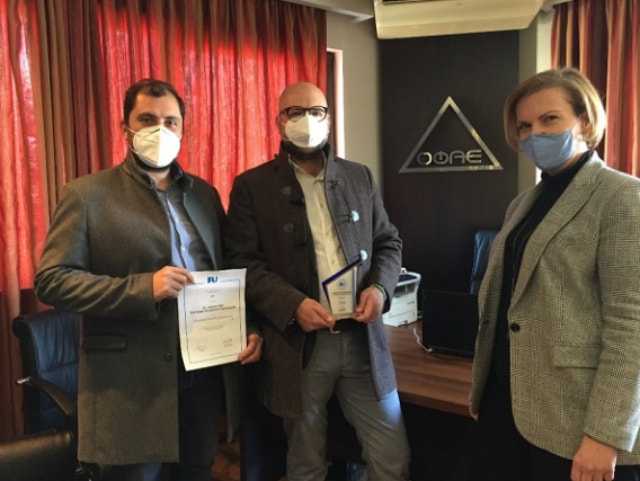 Ο Αρτινός Κωνταντίνος Παπαγεωργίου βραβεύτηκε ως κορυφαίος στέλεχος επιχειρήσεων οδικών μεταφορών στον κόσμο.