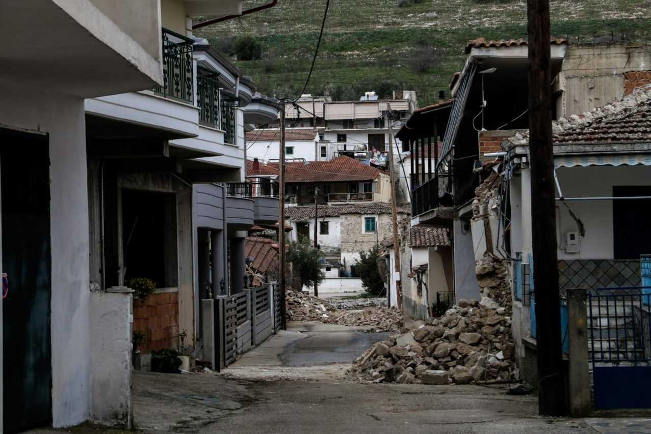 Σεισμός στην Ελασσόνα: 1.424 σπίτια προσωρινά μη κατοικήσιμα