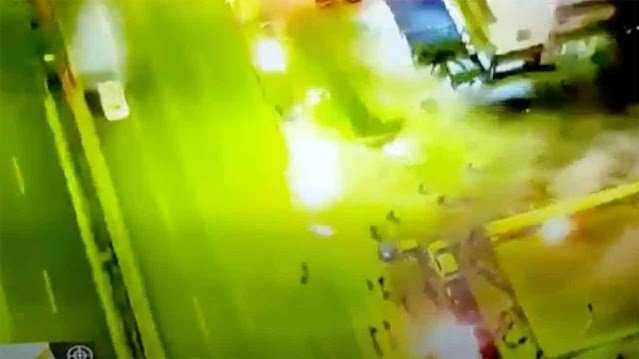 ΣΥΝΕΡΓΑΤΕΣ ΤΟΥ ΕΧΘΡΟΥ… Οργανωμένος Στρατός Κ/Συμμοριτών…!!! Δείτε βίντεο: Τα επεισόδια στη Νέα Σμύρνη από drone της Αστυνομίας