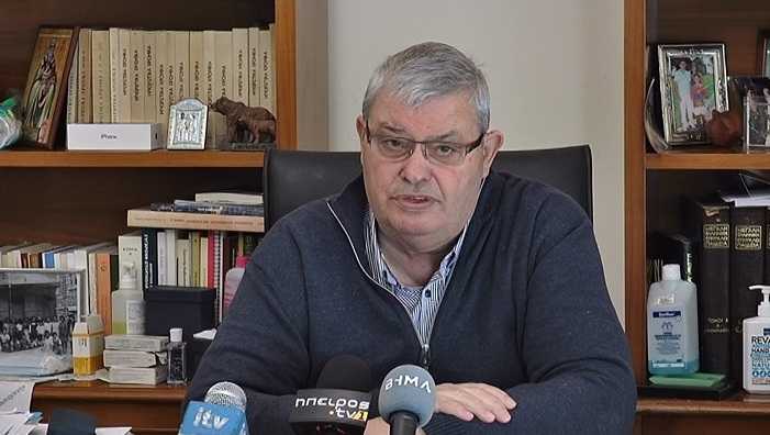 Χωρίς πειστικές απαντήσεις προσπάθησε να καλύψει το φιάσκο της διακήρυξης του διαγωνισμού των led των Δήμων Ιωαννιτών και Πρέβεζας, ο Περιφερειάρχης